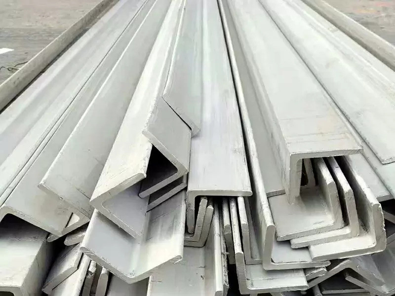 Profil Sudut Baja Tahan Karat ASTM EN GB 2B Selesai Seri 200/300/400/900